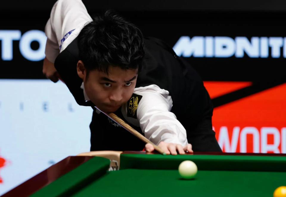 萨哈：曼联需要能在逆境中进球的前锋.