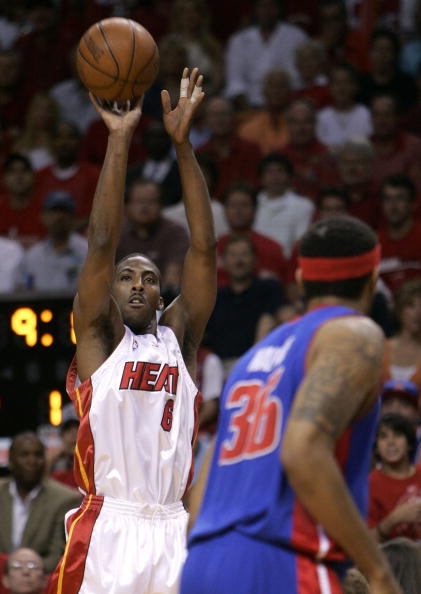 里程碑！于汉超达成中国顶级联赛出场400场成就 历史第六人