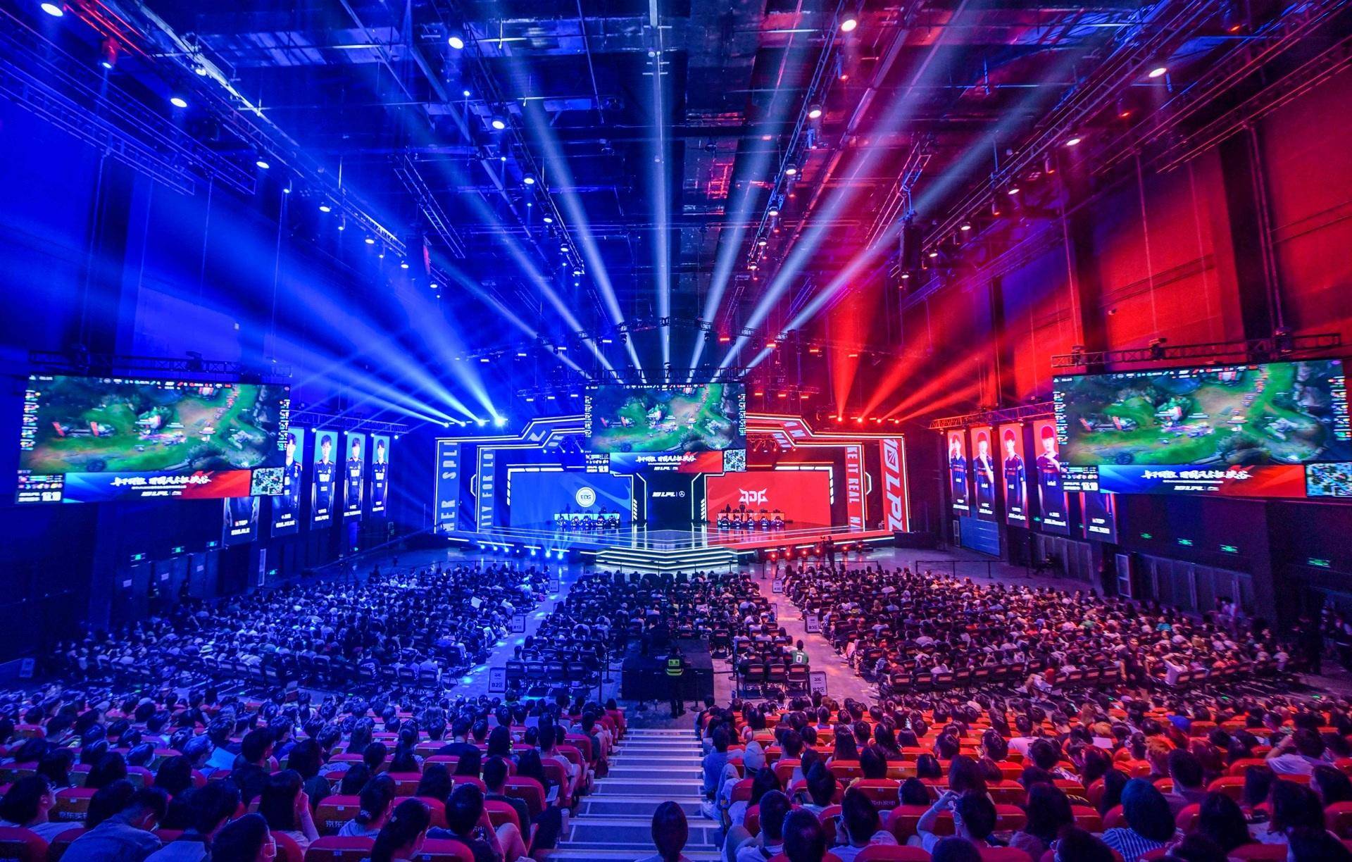 戈森斯歸心似箭 投奔亞特蘭大歐冠夢.