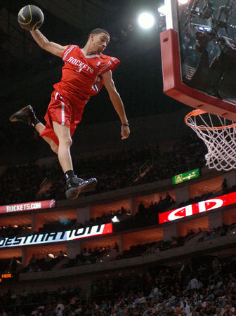 他以无球跑 他以无球跑