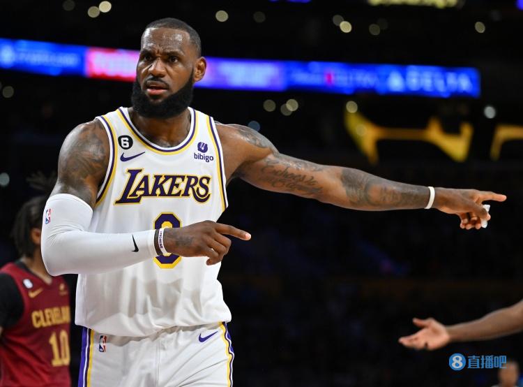 半空间火力 半空间火力